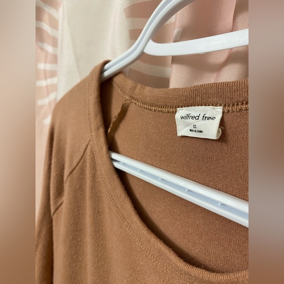 Wilfred Free Free Lounge Longsleeve - Picture 2 of 6